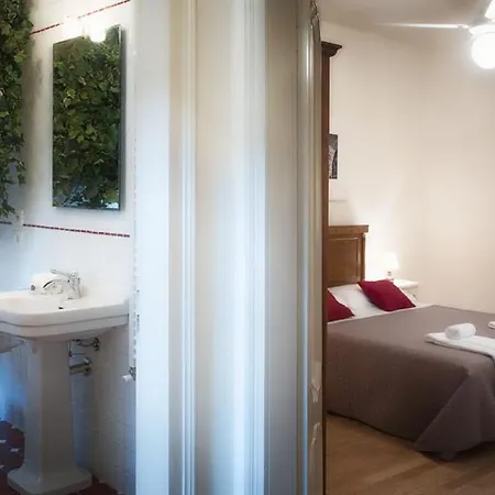 فندق مبيت وإفطار Palazzo Ceru فيرونا